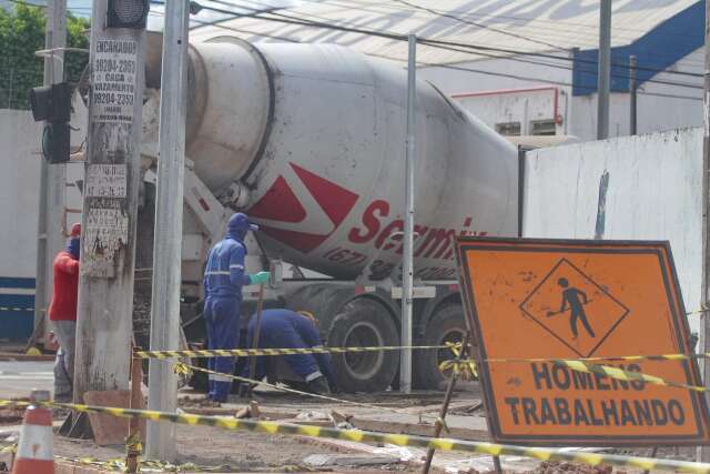 Obras de drenagem prorrogam interdi&ccedil;&atilde;o de ruas em Campo Grande