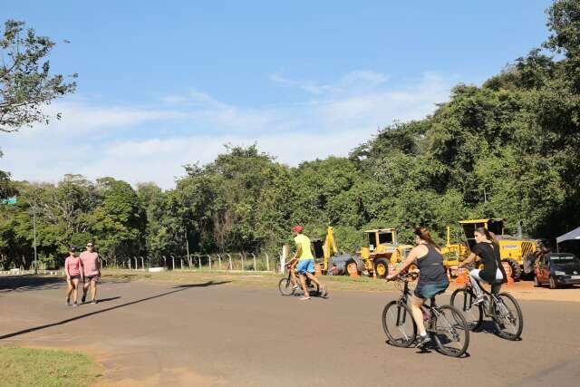 Confira o mapa: obra fecha trecho para pedestres no Parque dos Poderes