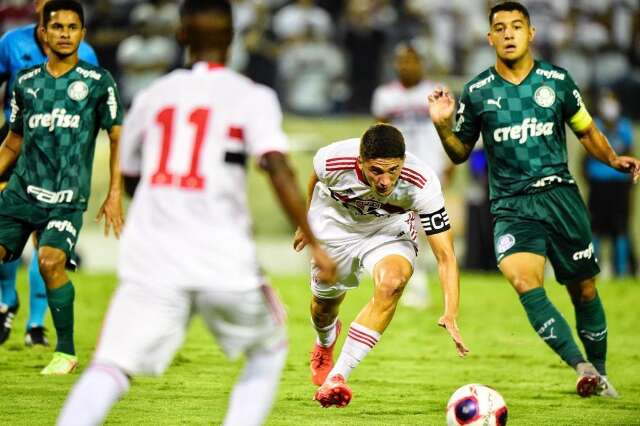 Palmeiras vence S&atilde;o Paulo, acaba com &ldquo;jejum&rdquo; de 19 anos e vai &agrave; final da Copinha