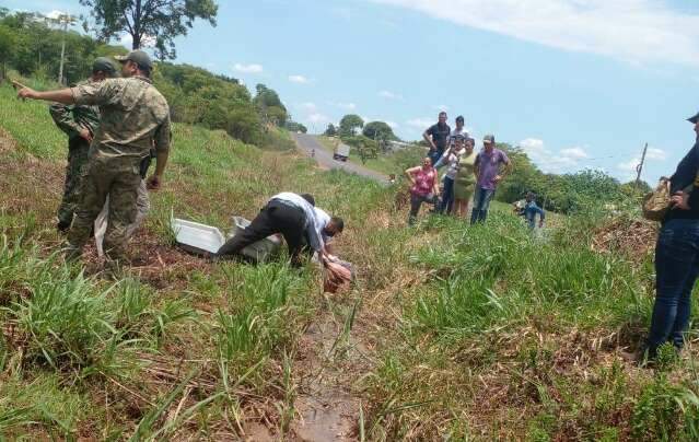 Brasileiro &eacute; executado na fronteira com 21 tiros e corpo desovado em vala 