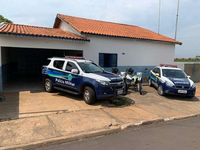 Homem tem fratura no cr&acirc;nio depois de ser esfaqueado em festa de fam&iacute;lia