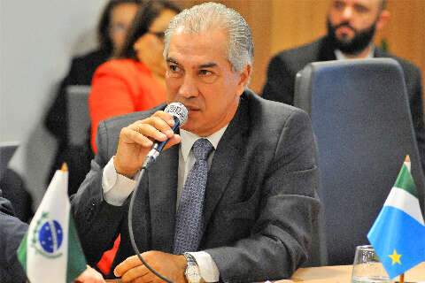 Reinaldo e 20 governadores anunciam que pauta dos combustíveis segue congelada