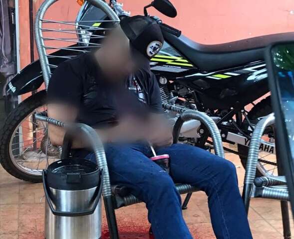 Homem &eacute; morto na frente da namorada poucos dias depois de sair de pres&iacute;dio