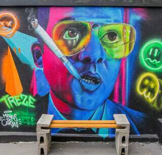 Grafite retrata personagem interpretado por Johnny Depp. (Foto: Marcos Maluf)