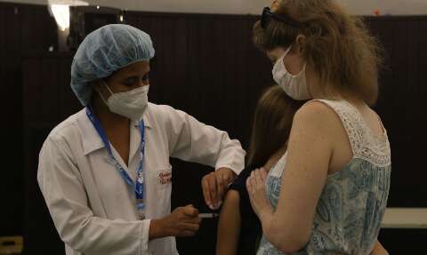 Brasil bate 25 milhões de casos de infectados por covid-19