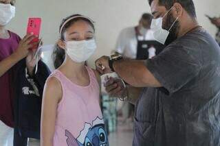 Vacinação já é permitida a indivíduos com cinco anos ou mais. (Foto: Marcos Maluf)