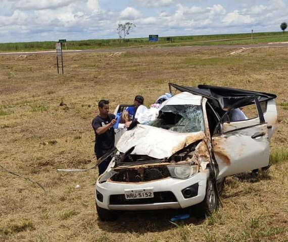 Padre sofre acidente com familiares a caminho de Bonito