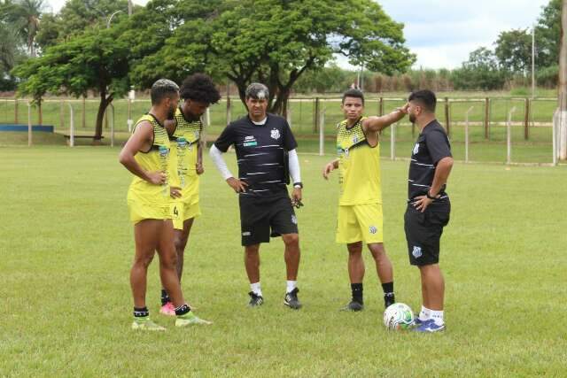 Estadual de MS come&ccedil;a nesta quarta-feira com Oper&aacute;rio e Comercial em campo 