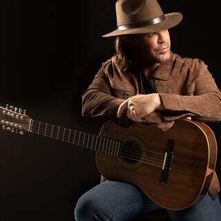 Com promessa de 3 horas de show, Eduardo Costa volta a Campo Grande