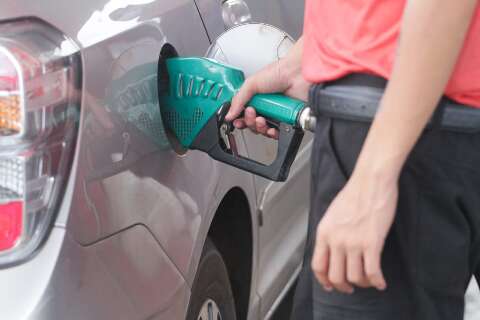 Na Capital, gasolina pode ser encontrada até R$ 0,17 mais barata