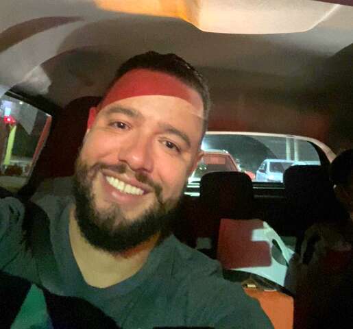 Motorista de aplicativo procura cliente para devolver troco de R$ 45