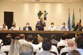 Ferramenta foi anunciada pelo governador Reinado Azambuja (PSDB), em um encontro com gestores municipais. (Fotos: Kísie Ainoã)