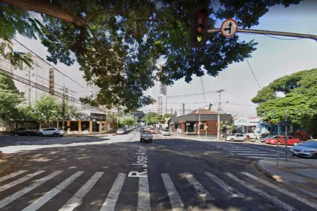 Obra de drenagem interdita cruzamento das ruas Jos&eacute; Ant&ocirc;nio com Marechal Rondon