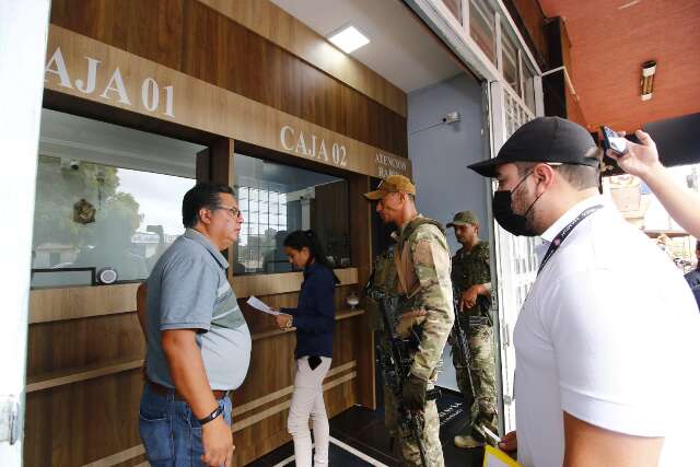 Sete paraguaios mandavam 2 milh&otilde;es de d&oacute;lares por dia a &ldquo;Cabe&ccedil;a Branca&rdquo;