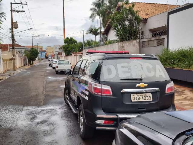 Ap&oacute;s vazar &quot;nudes&quot; de adolescente, estudante &eacute; preso com pornografia infantil 