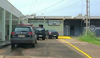 Delegacia de Paranaíba, onde o caso foi registrado. (Foto: JP News)