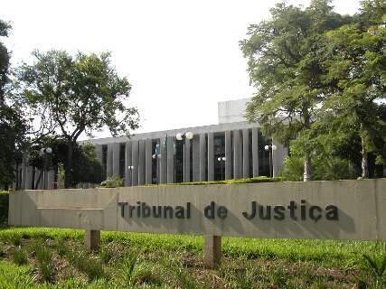 TJ mant&eacute;m pena de comerciante que estuprou a filha por 6 anos na Capital
