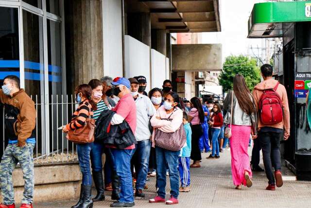 Voc&ecirc; acha que estabelecimentos comerciais cumprem o atendimento priorit&aacute;rio?