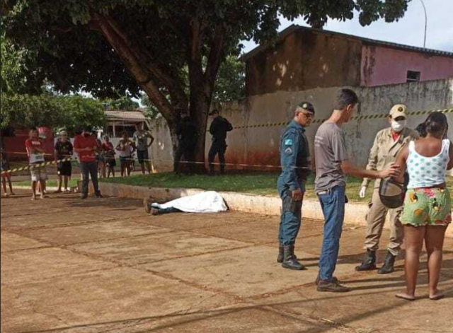 Pol&iacute;cia cumpre mandado de interna&ccedil;&atilde;o contra adolescente que matou jovem a tiros