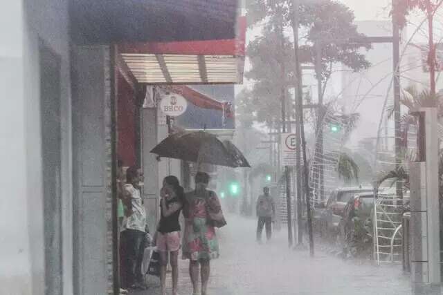 Inmet emite alerta de chuva com ventos de at&eacute; 60km/h em cidades de MS