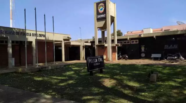 Devendo R$ 12 mil em boate, cliente faz garotas de programa ref&eacute;ns
