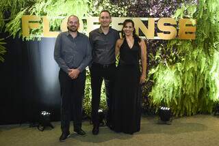 CEO da Florense, Mateus Corradi e empresários Eudes e Marcella Andrade (Foto: Florense Campo Grande)