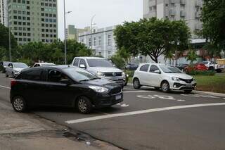 Motoristas listam problemas que tornam tr&acirc;nsito da Capital perigoso