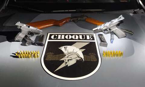 Militar da Aeron&aacute;utica &eacute; preso com pistolas turcas e espingardas