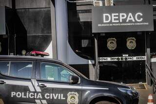 Em arrastão, bandidos miraram em mulheres e celulares Samsung Em arrastão, bandidos miraram em mulheres e celulares Samsung