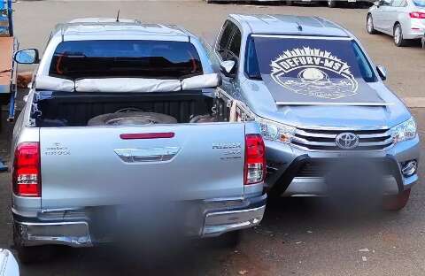 Polícia recupera veículos de luxo que seriam enviados à Bolívia