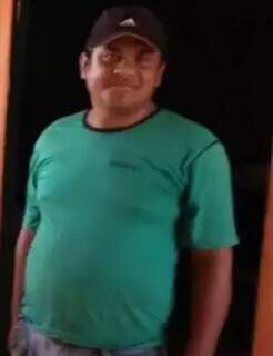 Homem morre ap&oacute;s ingerir l&iacute;quido de garrafa encontrada no lixo