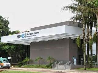 Sede do MPMS, no Parque dos Poderes, órgão que disponibiliza vagas de estágios (Foto: Marcos Maluf/Arquivo)
