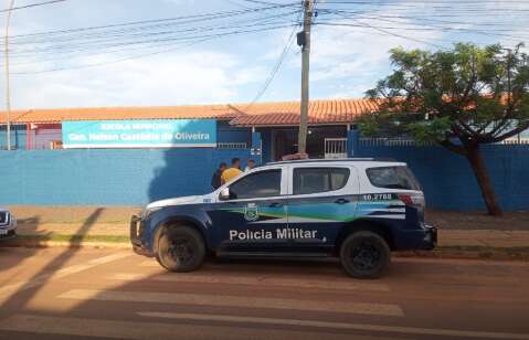 Ap&oacute;s discuss&atilde;o, vigilante atira em colega de trabalho dentro de escola 