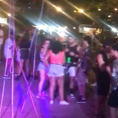 PM encerra festa de Carnaval por n&atilde;o cumprir protocolo contra covid-19