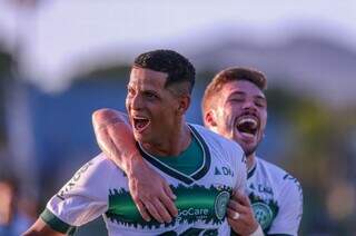 Luc&atilde;o do Break garante classifica&ccedil;&atilde;o do Guarani na Copa do Brasil