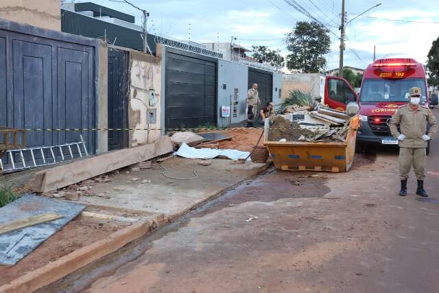 Laje despenca e pedreiro morre esmagado por quilos de concreto
