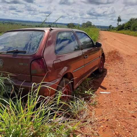 Durante viagem, mulher joga gasolina e atropela idoso 2 vezes em estrada