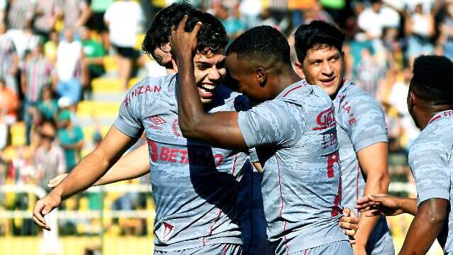 Fluminense faz 4 a 0 sobre o Resende e conquista a Ta&ccedil;a Guanabara 