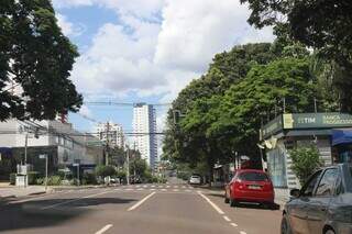 Mais de 10 sem&aacute;foros est&atilde;o desligados no Centro e Jd. dos Estados