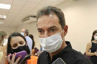 Marquinhos diz esperar que categoria não entre em greve. (Foto: Paulo Francis)