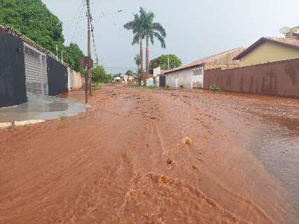 Lageado registra enxurrada em menos de 30 minutos de chuva