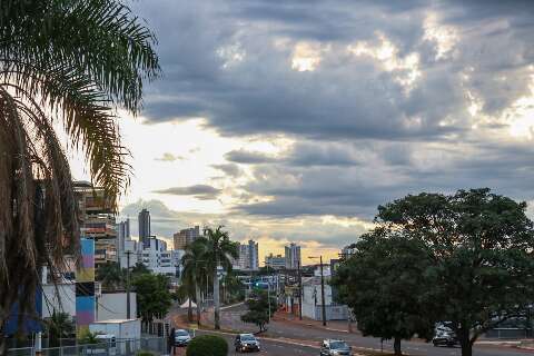 Quarta-feira de muito calor na Capital e alerta de chuvas em 17 cidades