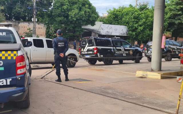 Casal roubava carros de locadoras e depois fingia recuperar ve&iacute;culos