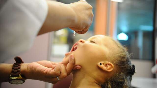 Cobertura vacinal contra p&oacute;lio &eacute; mais baixa em 24 anos