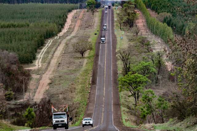 Empresa chinesa vai colocar 18 pontos para carregar carro el&eacute;trico entre SP e MS