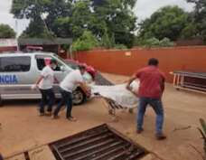Ap&oacute;s cirurgia, mulher de homem executado em ambul&acirc;ncia tem morte cerebral 