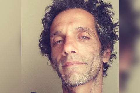 Ator ex-global ganha liberdade provis&oacute;ria depois de quebra-quebra em delegacia