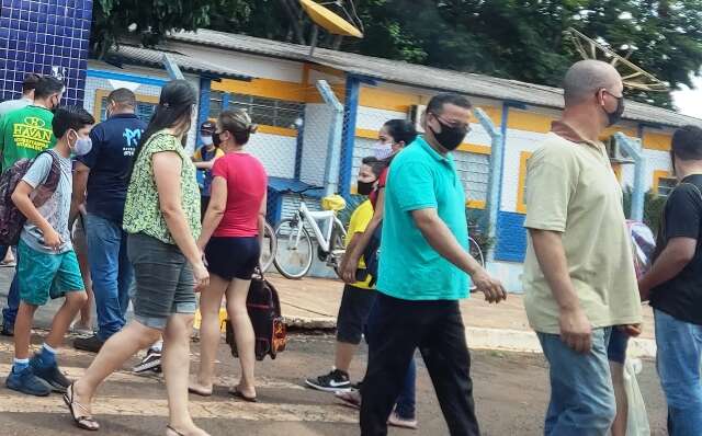 Prefeitura acaba com obrigação do uso de máscara em locais fechados