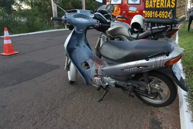 Motociclista desmaia no meio de avenida com pesco&ccedil;o cortado por linha de pipa 
