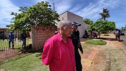 Homem diz que matou o pai e queimou corpo para livr&aacute;-lo do sofrimento